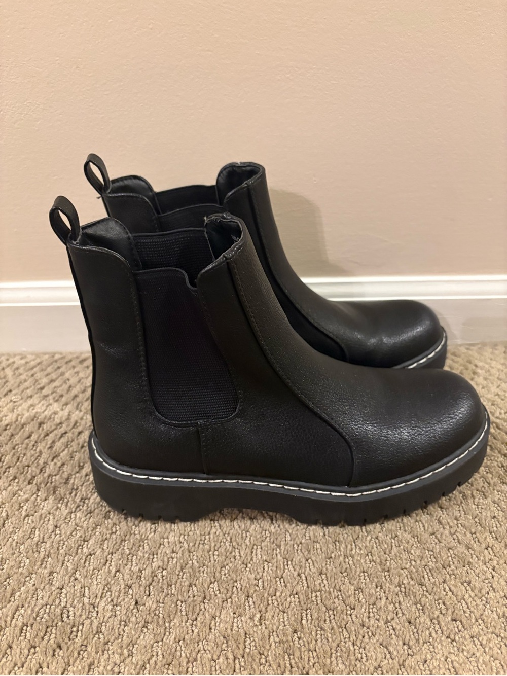 Sincerely Jules "Hippie" black lug sole Chelsea boots